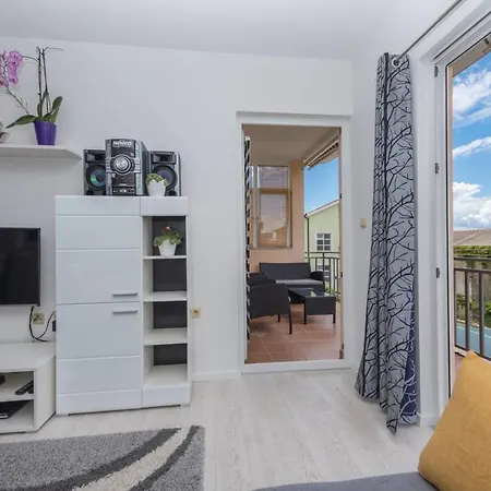 Matko Apartment Makarska