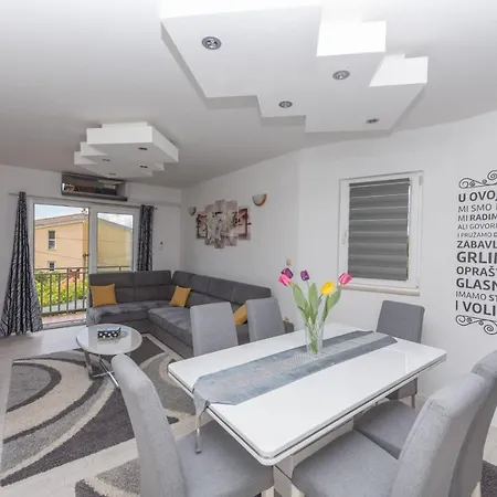 Matko Apartment